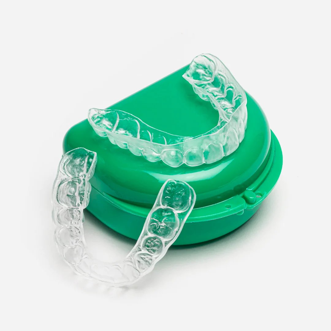 Custom clear retainers with green storage case